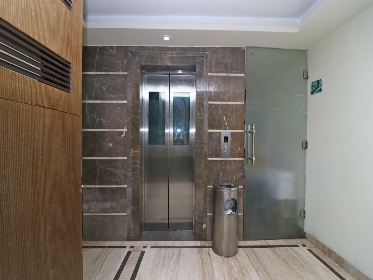 Hotel Emerald Колката Екстер'єр фото