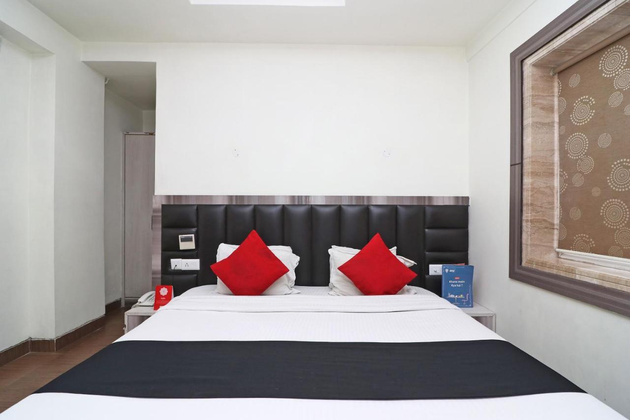 Hotel Emerald Колката Екстер'єр фото